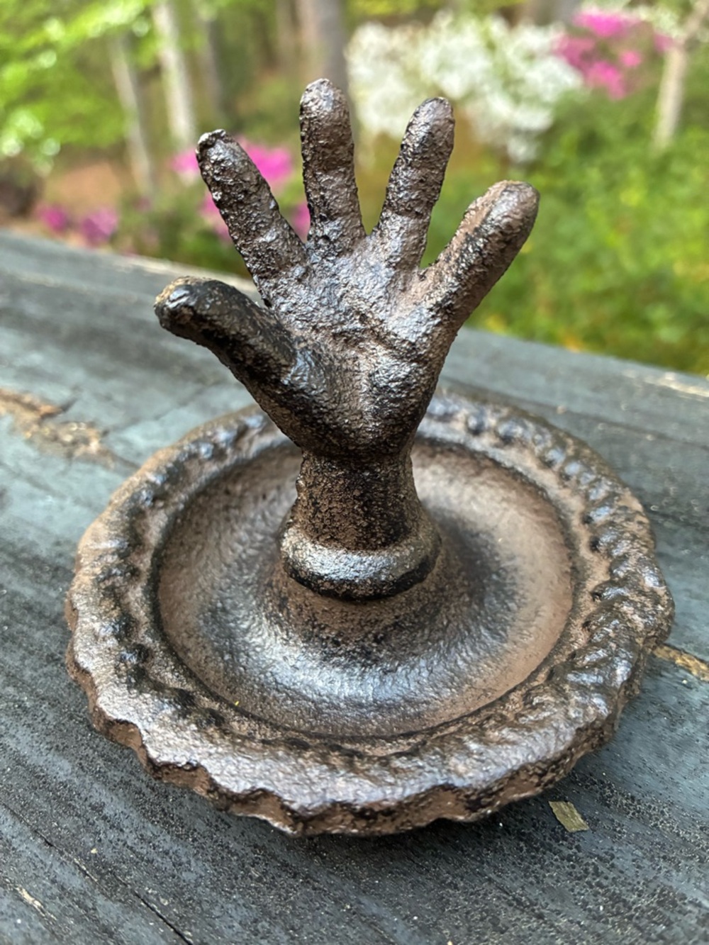 Vintage Style Cast Iron Hand Ring Holder - Brown